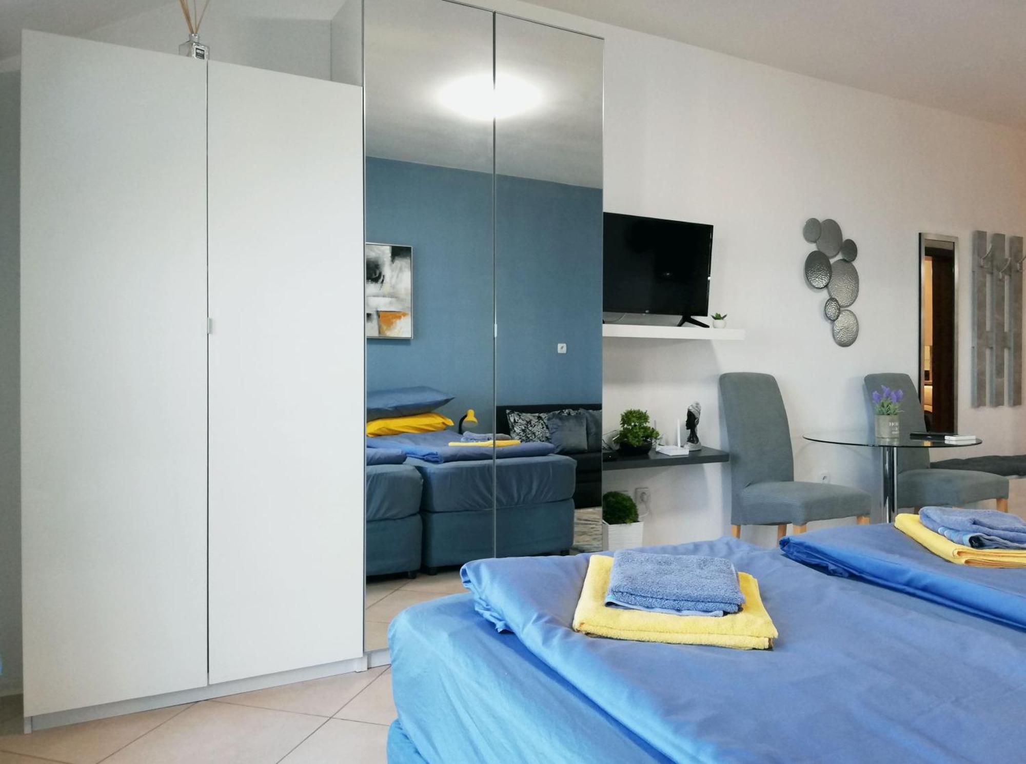 Black Sea Narcissus - Quiet Studio With Amazing Sea View Varna Exterior foto