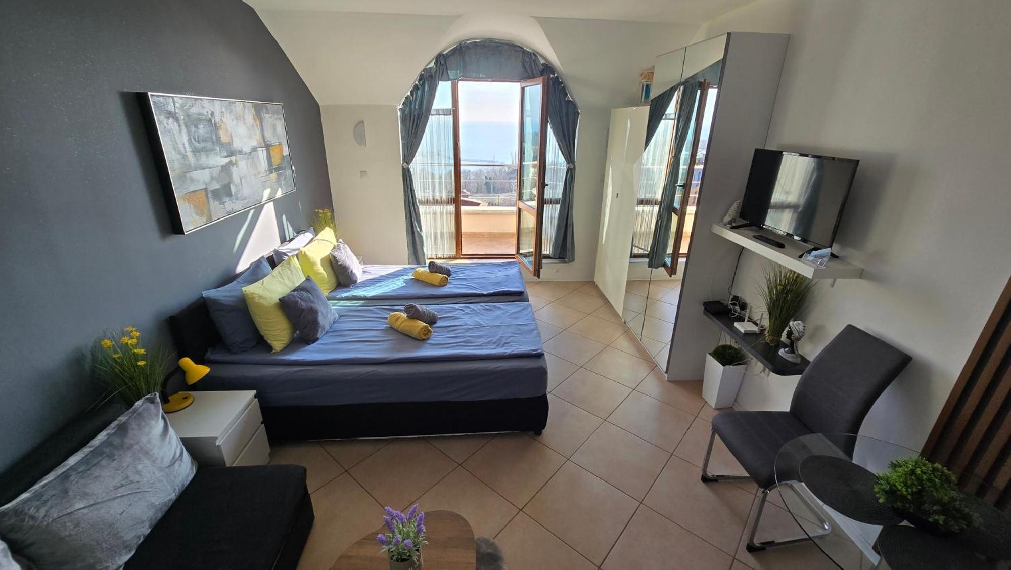 Black Sea Narcissus - Quiet Studio With Amazing Sea View Varna Exterior foto